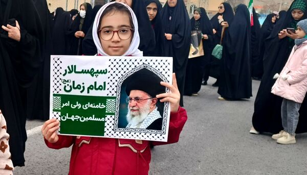 نمایش وحدت و اقتدار ملی در کیار