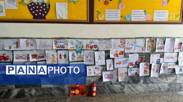 نور امید در دل آتش تجلیل از قهرمانان مدرسه مهندس رحمانی فرد در روز آتش‌نشان