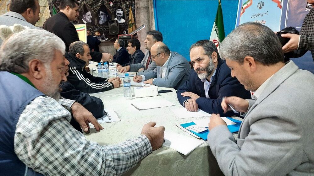 میزخدمت نماینده کرج در اشتهارد