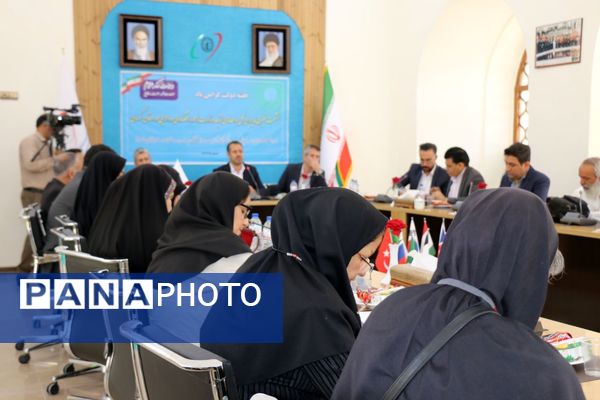 نشست خبری مدیران کل واحدهای تابعه وزارت امور اقتصادی و دارایی استان کرمان