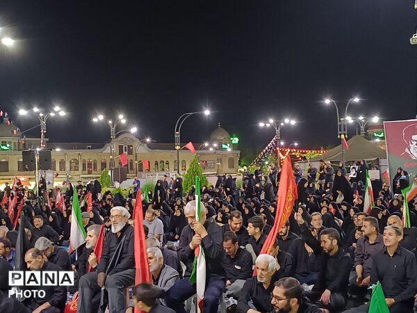 بازخوانی شکوهِ وفاداری به رهبر شهید در همدان