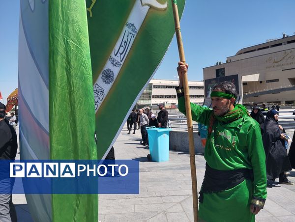 مردم مشهد در سوگ شهادت امام جواد(ع)