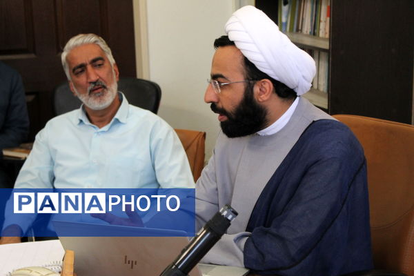 نشست مدیران اعتکاف دانش‌آموزی یزد