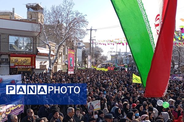 حماسه‌ مردم قروه در راه پیروزی انقلاب