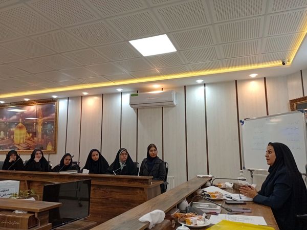 انتخابات هیأت رئیسه  مجمع دانش آموزی دختران ناحیه 3مشهد