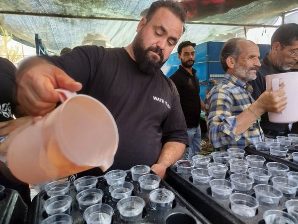 حضور پرشور مردم کاشمر در پیاده‌روی جاماندگان اربعین حسینی