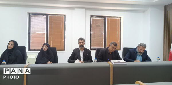 برگزاری جلسه شورای آموزش و پرورش در فرمانداری خاتم 