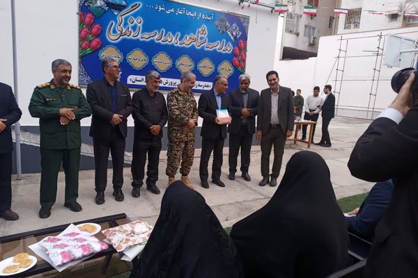 هفته دفاع مقدس سند افتخار ایران اسلامی و تداوم راه شهدا