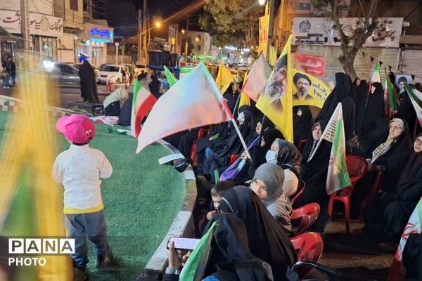فیروزکوه در صدمین شب استقامت