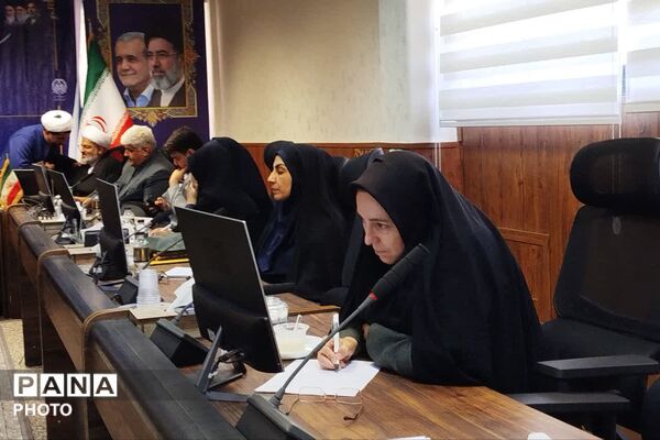 راهبردهای نوین برای توسعه آموزش عمومی قرآن در فارس
