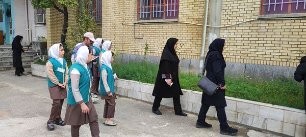 اجرای پویش «کاغذ، زباله نیست» در دبستان سما شهرستان شیروان
