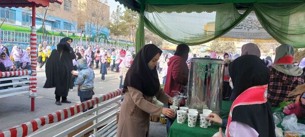 برپایی موکب حضرت رقیه(س) در دبستان شاهد تحقیقی ناحیه۶