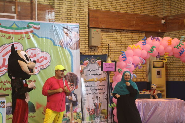 جشن شکوفه‌ها در بوشهر