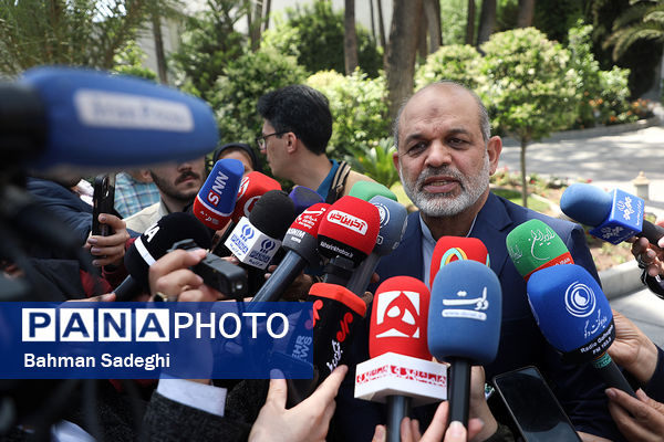 در حاشیه جلسه هیات دولت