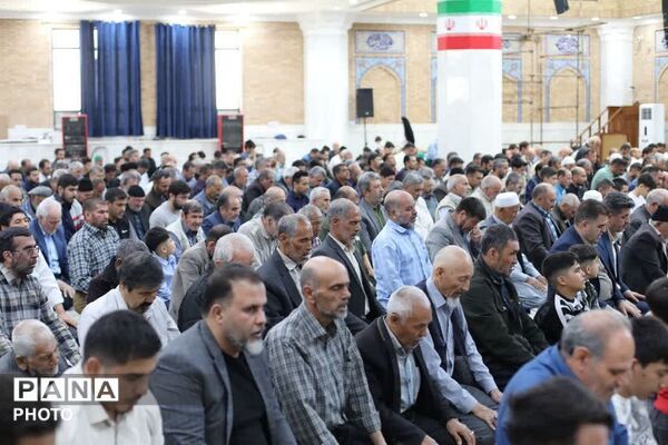 شکوه حضور در نمازجمعه باقرشهر و کهریزک 