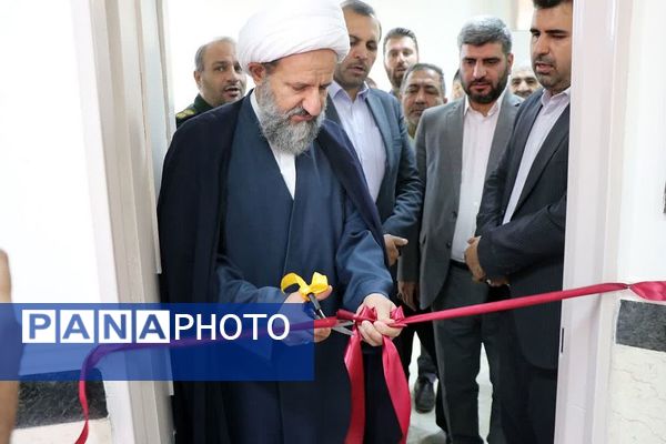 آیین نواختن زنگ سال تحصیلی جدید در قرچک