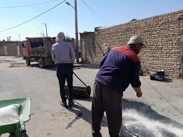 کوچه دبیرستان مادر مهربان نقاب سامان یافت