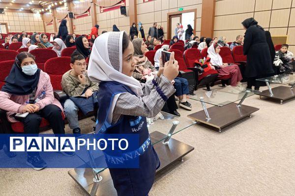 جلسه آموزشی خبرنگاران پانا در اداره رباط‌کریم