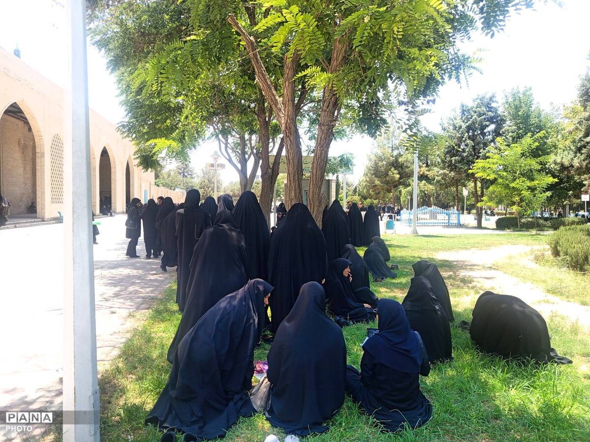نماز متفاوت ظهر عاشورا