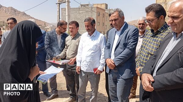 افتتاح آموزشگاه ۶ کلاسه شهر بن