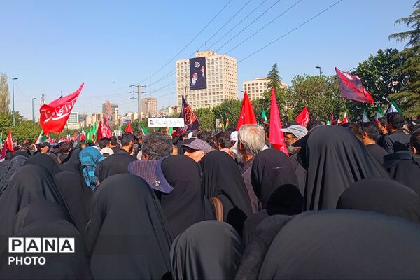  طنین فریاد «انتقام» در مصلی تهران
