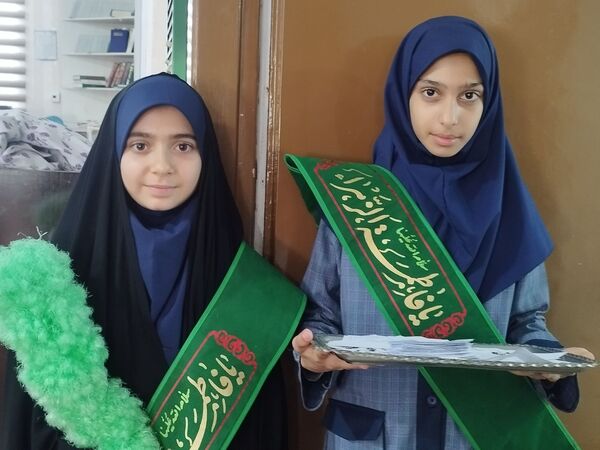 سلسله جلسات تبیین حدیث شریف کساء در دبیرستان شاهد تکتم ناحیه ۳