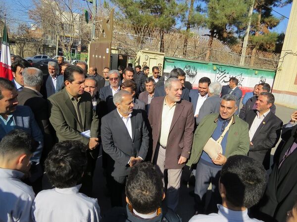کلنگ زنی نمازخانه مدرسه پسرانه تیزهوشان بجنورد