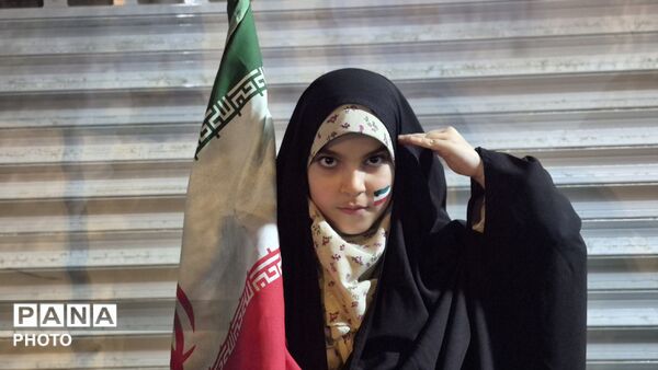 امضای پیمان جاودان دهه نودی‌ها با رهبر انقلاب و تداوم راه شهیدان