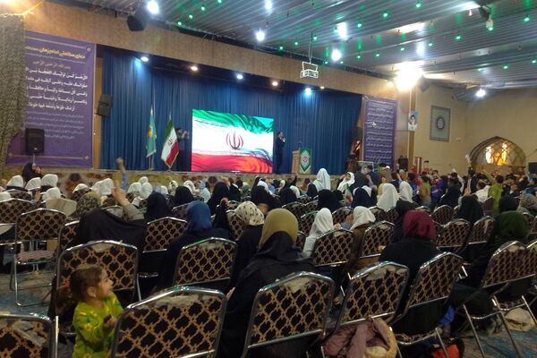 جشن بزرگ دهه فجر مدارس شاهد پیشوا