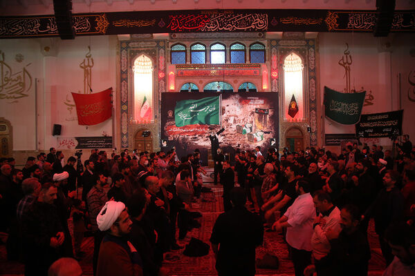 مراسم یادبود کودکان و زنان شهید بمباران هوایی روضه فاطمیه قم