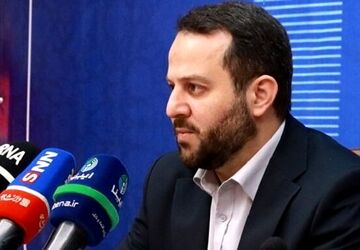احتمال اعمال تعرفه ۱۰۰ درصدی برای واردات خودرو در سال آینده