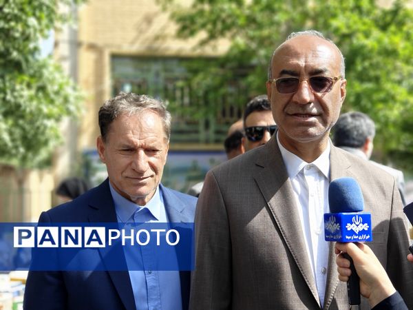 زنگ «سپاس معلم» در کرمانشاه 