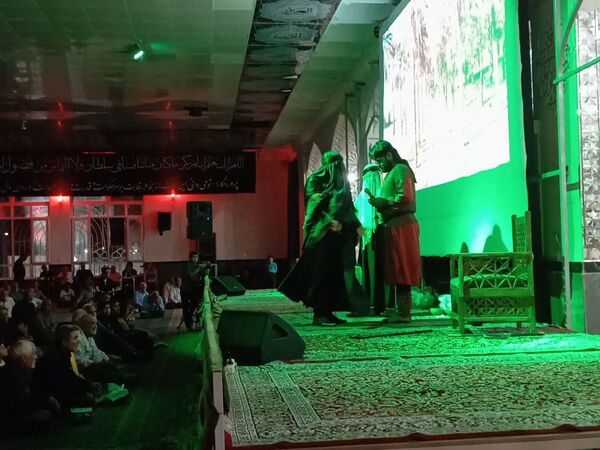 اولین شب تعزیه خوانی در امامزاده سید حمزه کاشمر