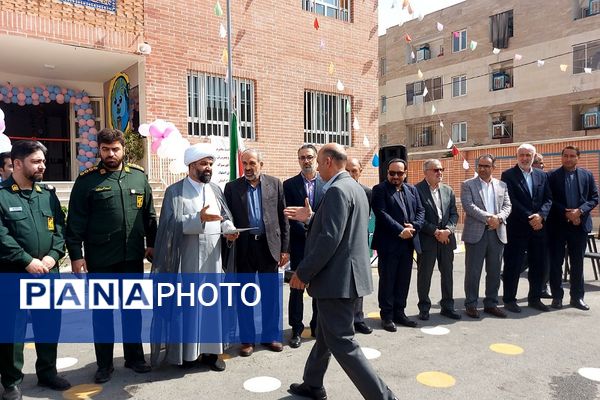 آیین بهره برداری از مدرسه شهدای پالایشگاه تهران در کهریزک 