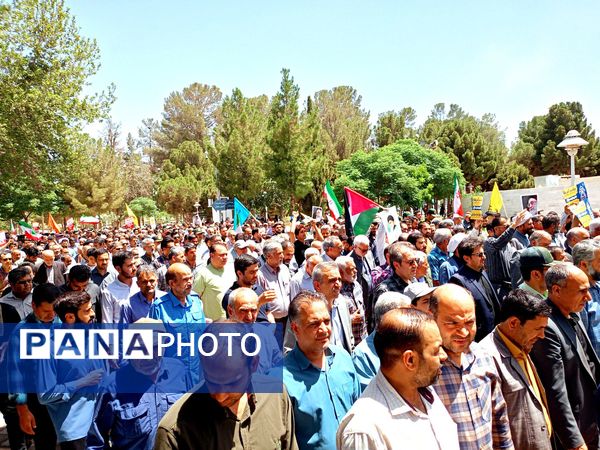 حماسه ای تازه از مردم کاشمر در جمعه نصر و خشم