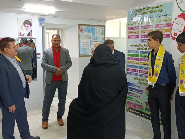 بازدید ارزیاب مدارس سما استان خراسان رضوی از دبیرستان پسرانه متوسطه اول سما شهرستان کاشمر 
