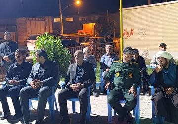 حضور مسئولین شهرستان بروجن در شب‌های سوگواری محرم در سفیددشت
