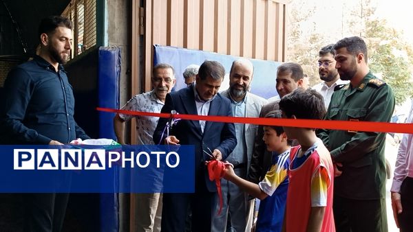 افتتاح همزمان ۱۶ پروژه طرح «شهید سلیمانی» در باشگاه سرداران شهید استان البرز