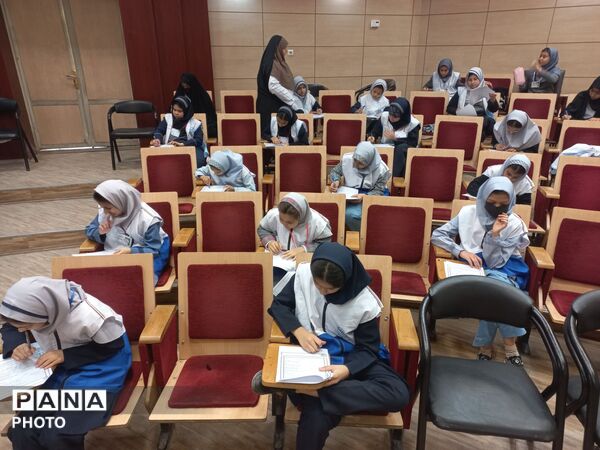 رقابت های علمی ومهارتی سفیران سلامت ناحیه۲