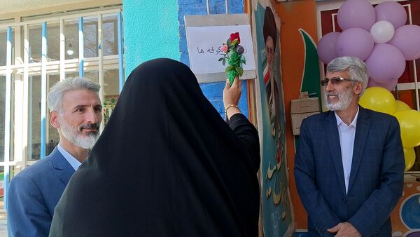 برگزاری آیین جشن شکوفه‌ها در مدارس استان البرز