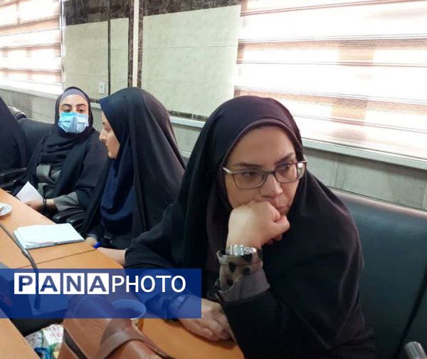 جلسه هم‌اندیشی معاونان و مربیان پرورشی و فرهنگی شهرستان فیروزکوه