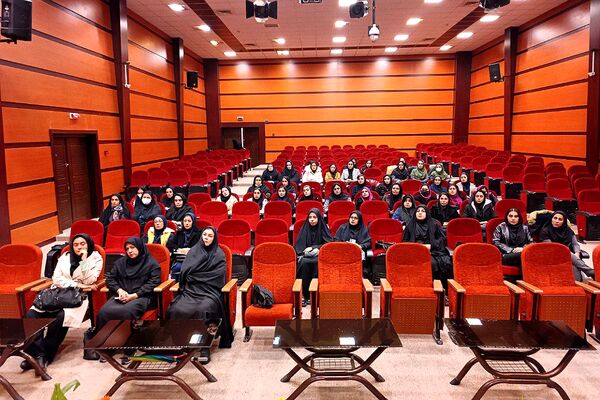 برگزاری کارگاه توانمندسازی مربیان پیش‌دبستانی در بهارستان‌۲
