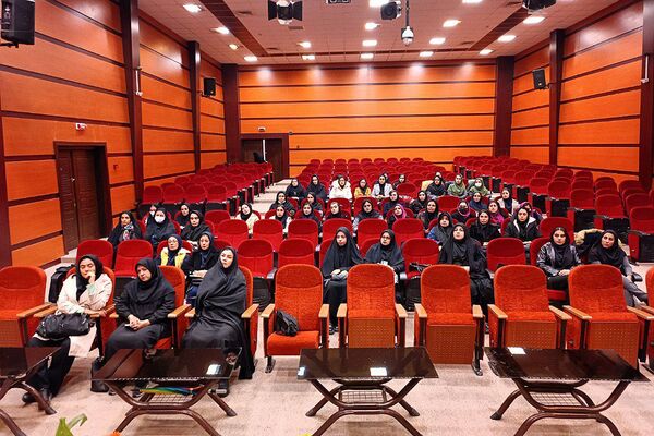 برگزاری کارگاه توانمندسازی مربیان پیش‌دبستانی در بهارستان‌۲