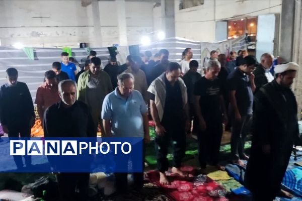 ازدحام پرشور زائران از شهرستان بیضا در کربلا معلی