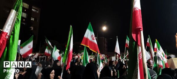 چهارشنبه سوری متفاوت در بلوار فضل نیشابور 