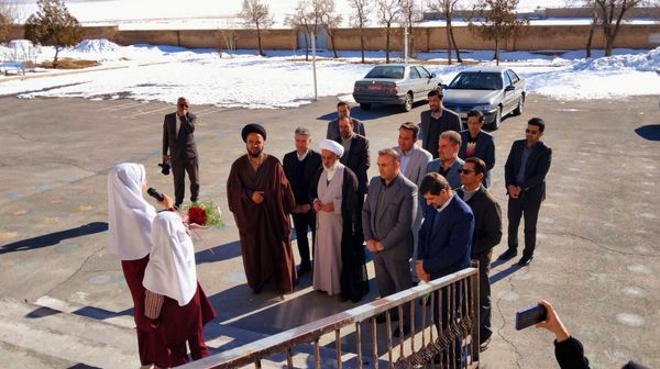 حضور مدیرکل آموزش و پرورش چهارمحال‌وبختیاری در مدارس شهر وردنجان