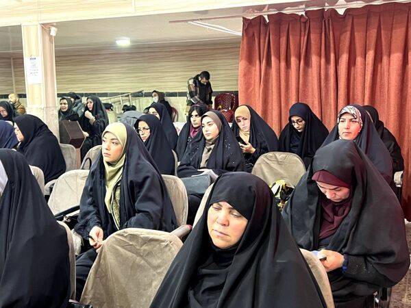توانمندسازی معلمان برای گفت‌وگو با دانش‌آموزان درباره‌ مسائل اخیر کشور