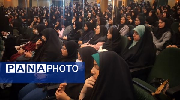 جشن روز دانشجو در دانشگاه آزاد واحد کرج 