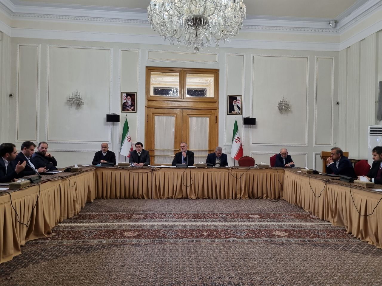سیزدهمین جلسه ستاد هماهنگی روابط اقتصادی خارجی برگزار شد

