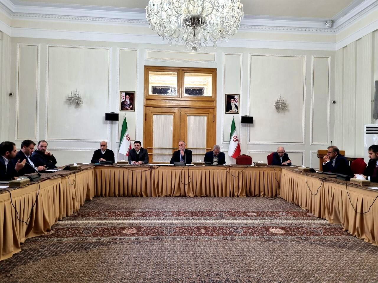 سیزدهمین جلسه ستاد هماهنگی روابط اقتصادی خارجی برگزار شد


